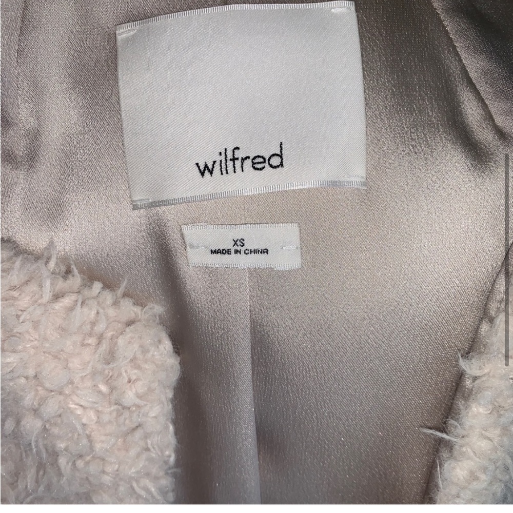 Wilfred Labratorie Coat - Picture 4 of 5